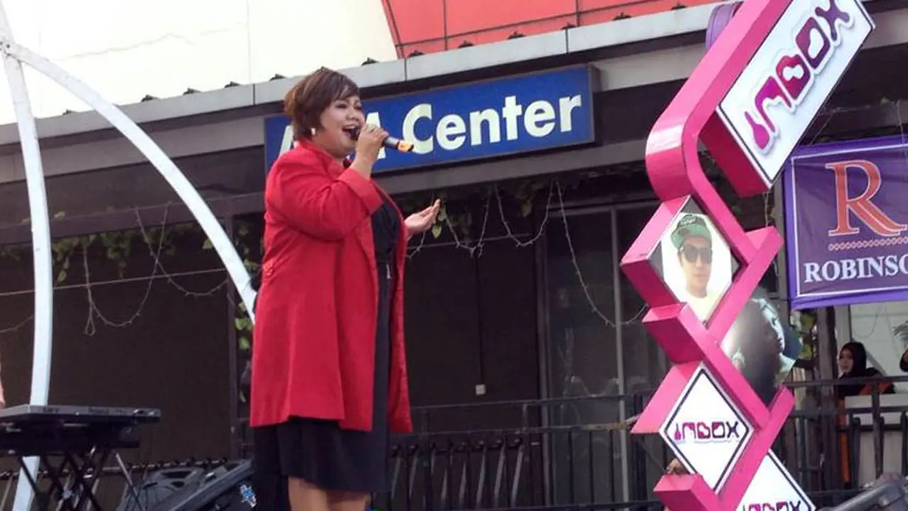 Aty D'Academy Tidak Bisa Nyanyi Lagu Bahasa Inggris