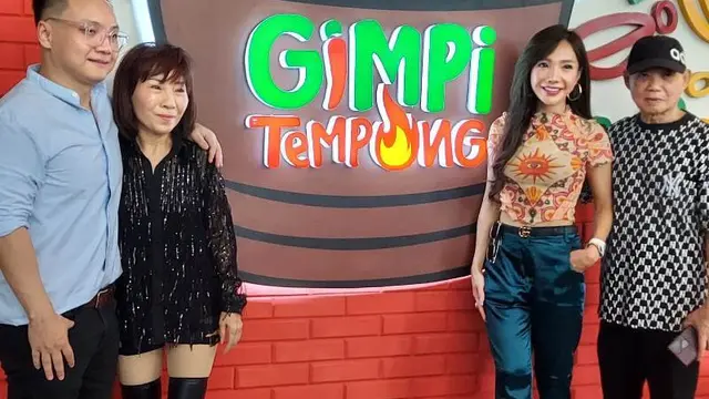 Selebgram Tigris Valerie Buka Usaha Kuliner Bercirikan Sambal Tempong dan Jamu