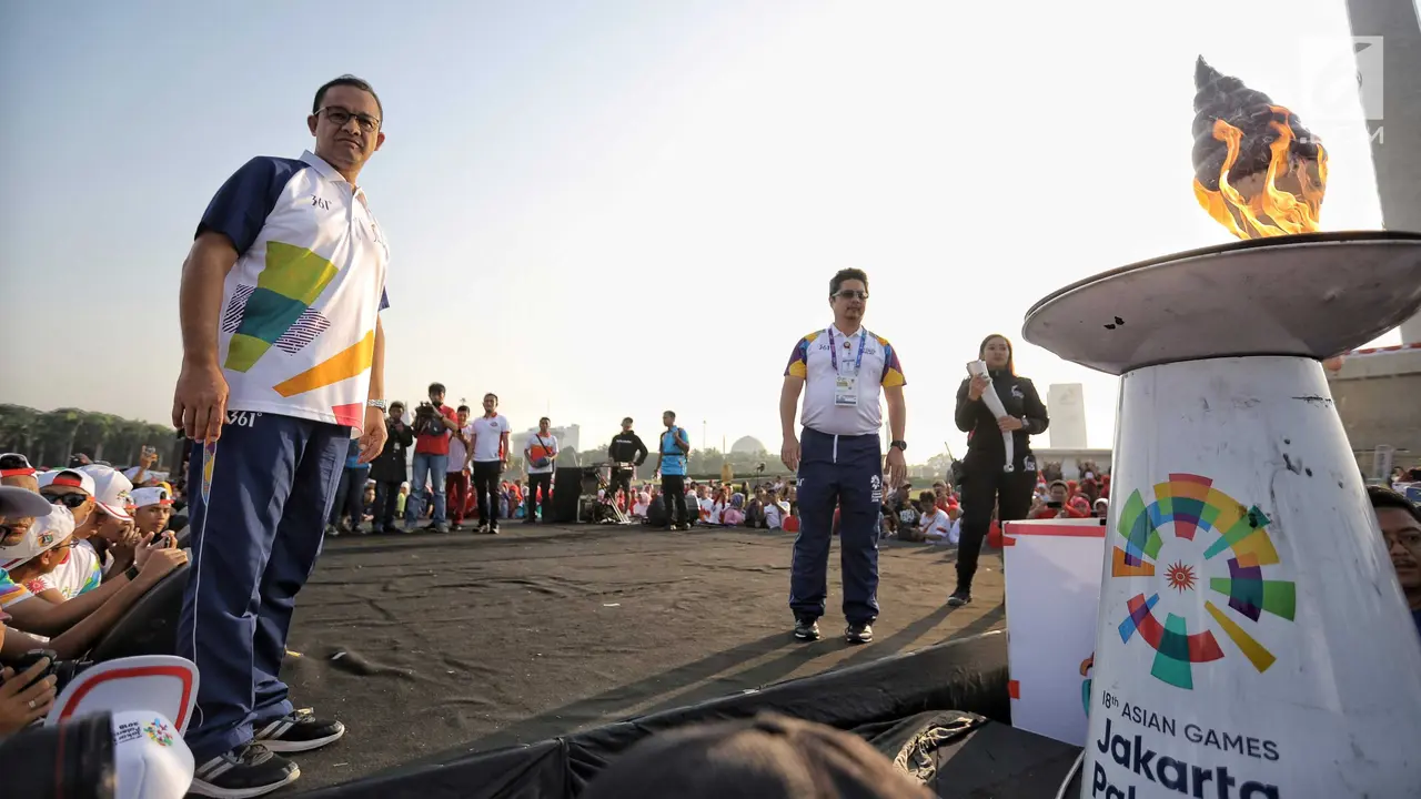 Puncak Kirab Obor Asian Games 2018, Anies Awali Estafet dari Monas ke GBK