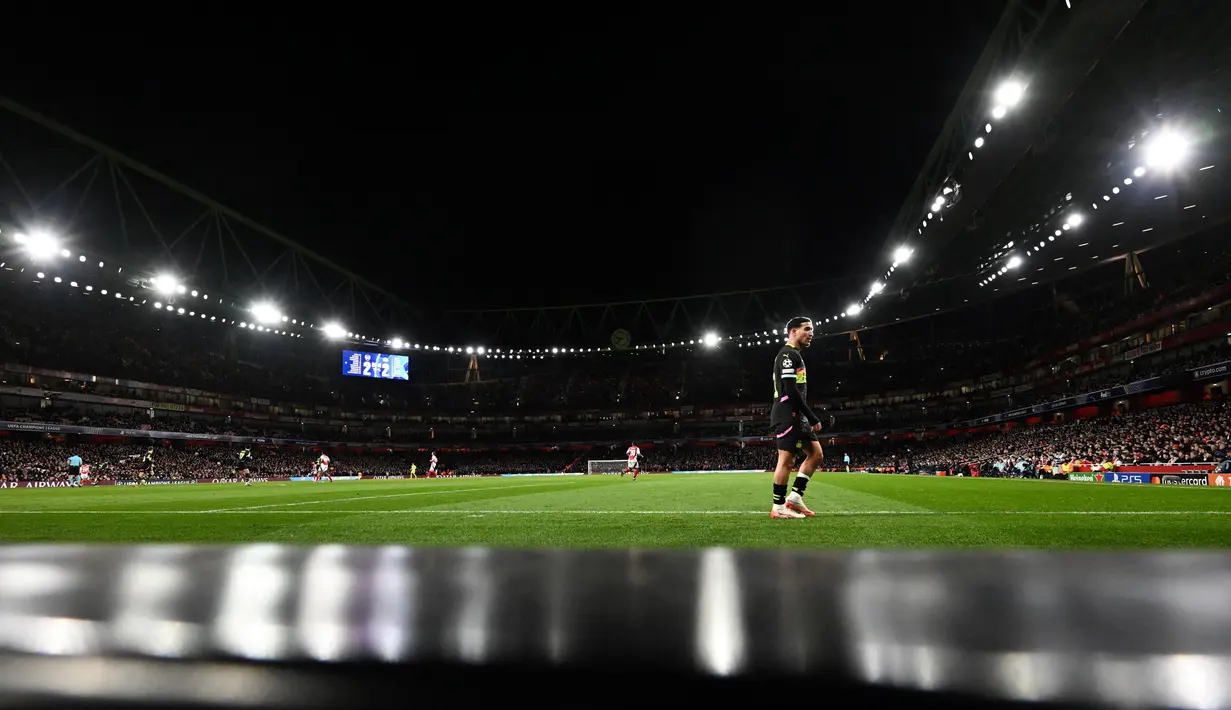 Pada menit ke-70, PSV Eindhoven berhasil menyamakan skor lewat sebuah skema serangan balik cepat yang berhasil dituntaskan dengan sempurna oleh Couhaib Driouech. (Glyn KIRK/AFP)