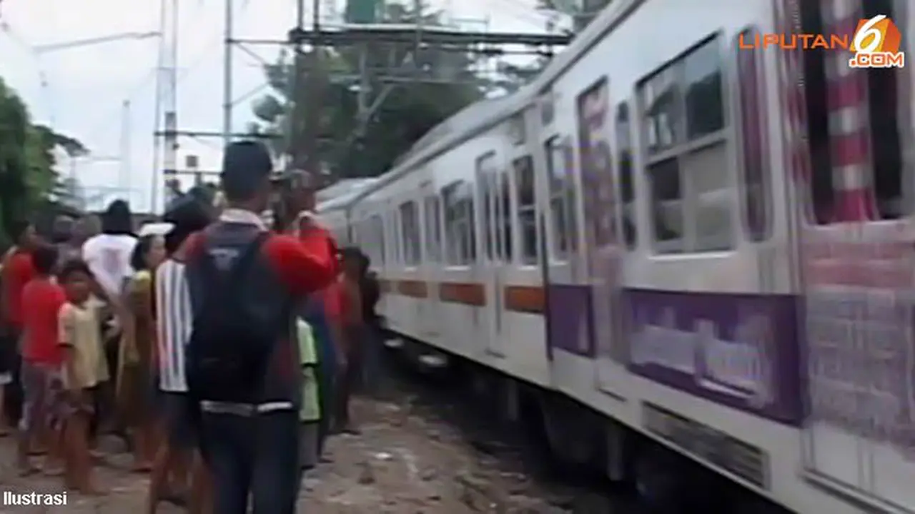 tabrak-kereta-131106c.jpg