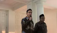 Wakil presiden terpilih Gibran Rakabuming Raka saat bersilahturahmi dengan Wapres Ma'ruf Amin di Rumah Dinas Wapres, Jakarta. (Foto: Liputan6.com/Delvira Hutabarat).