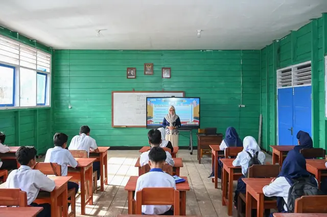 Guru Tetap Bertahan