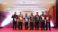 Bank Indonesia meluncurkan buku Kajian Stabilitas Keuangan No.45, Agustus ​2025 (KSK 45) yang bertema 'Mendorong Intermediasi, Memperkuat Ketahanan di Tengah Peningkatan Ketidakpastian Global'. (Dok BI)