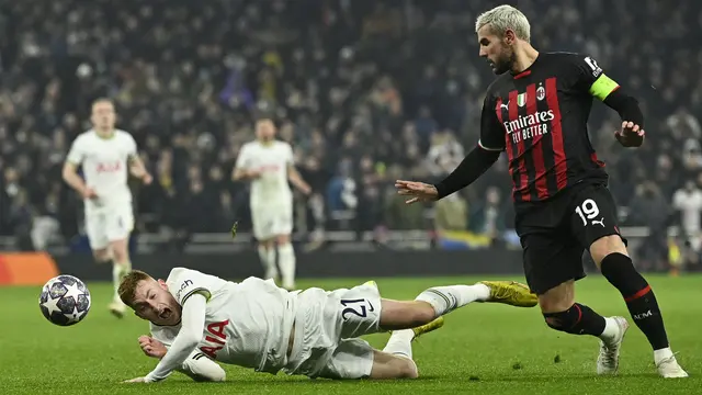 Foto: AC Milan Singkirkan Tottenham Hotspur dengan Skor Imbang pada Leg Kedua Liga Champions 2022/2023