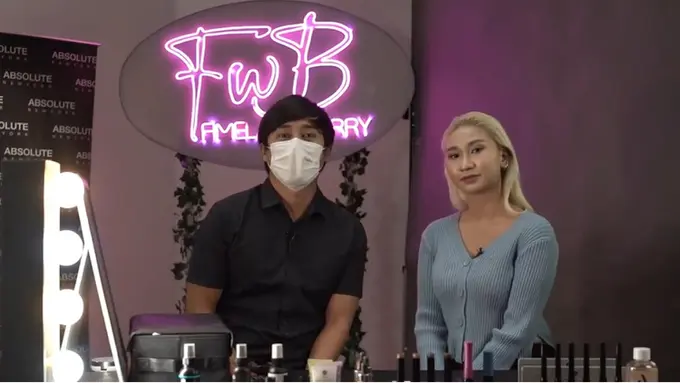 Tutorial Glass Skin Korean Makeup Cantik dari Fimela with Barry x iStyle, Yuk Coba Sendiri