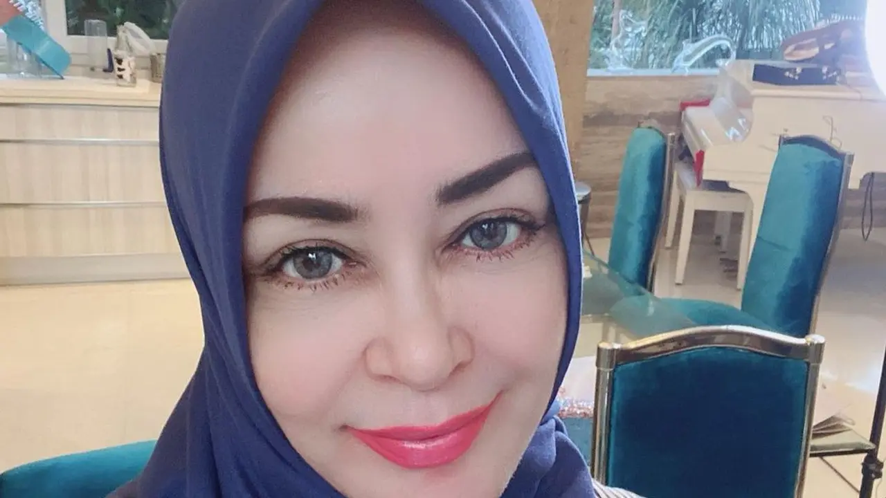 Chintami Atmanagara berbagi uang sebanyak ratusan juta