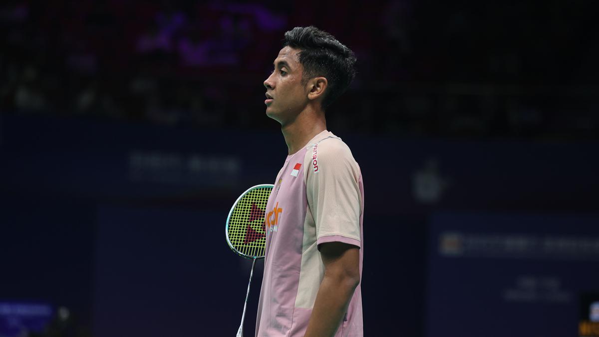 Hasil Badminton Asia Championships 2025: Kurang Peka, Alwi Farhan Tidak Bisa Ikuti Langkah Jonatan Christie