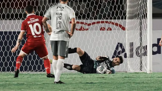 Alexis Messidoro Gagal Menaklukkan Nadeo Argawinata