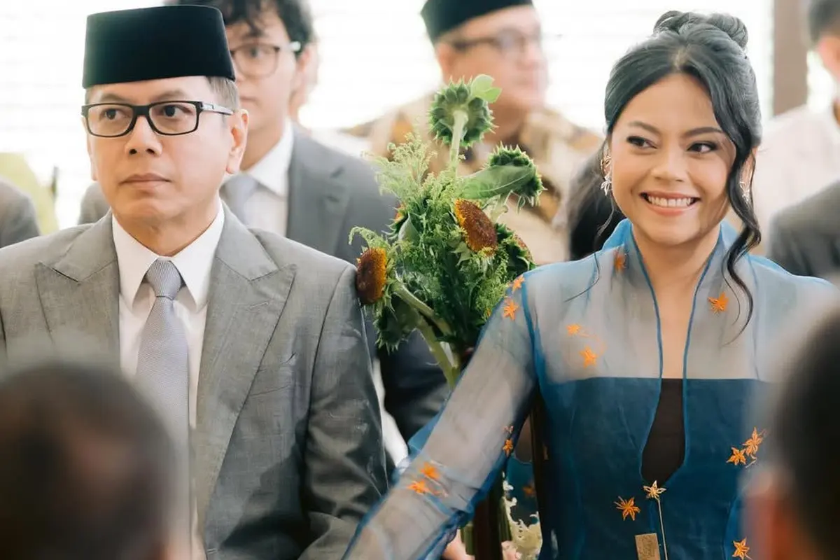 Sakina Tama, Putri Kedua Wishnutama saat dilamar kekasih. [@sakinatama]