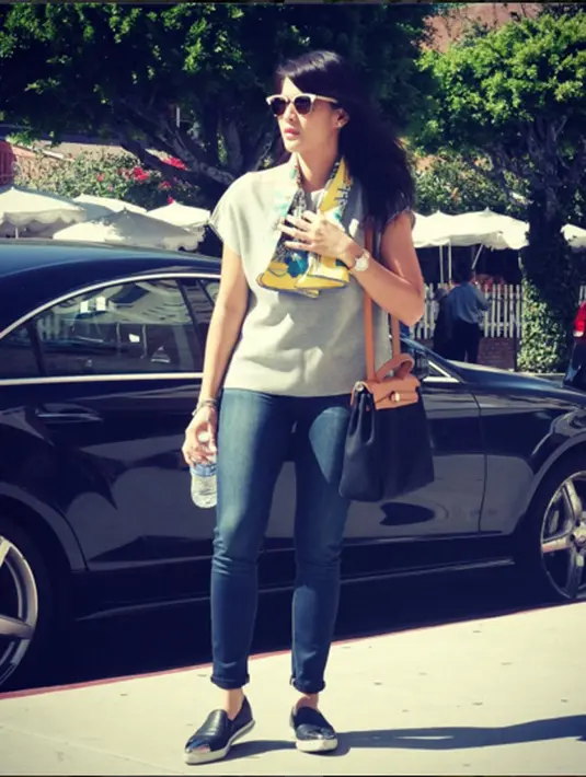 Dian Sastrowardoyo. (via instagram/@therealdisastr)