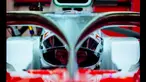 Halo-style cockpit protection dipakai dua pebalap Ferrari Sebastian Vettel dan Kimi Raikkonen pada tes pramusim di Sirkuit Catalunya, Barcelona. (Bola.com/Twitter/Formula1)