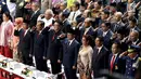 Sejumlah menteri Kabinet Kerja menghadiri upacara peringatan HUT ke-72 Bhayangkara di Istora Senayan, Jakarta Pusat, Rabu (11/7). Tema HUT tahun ini yaitu 'Semangat Promoter Siap Mengamankan Agenda Nasional 2018 dan 2019'. (Liputan6.com/Johan Tallo)