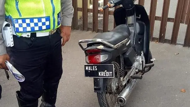 2. Bagi pak polisi, yang punya lagi males kredit yah