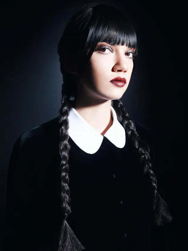 Penampilan Haico Van Der Veken recreate karakter Wednesday Addams (Fotografer: @winstongomez. Sumber Foto: Instagram haico.vdv