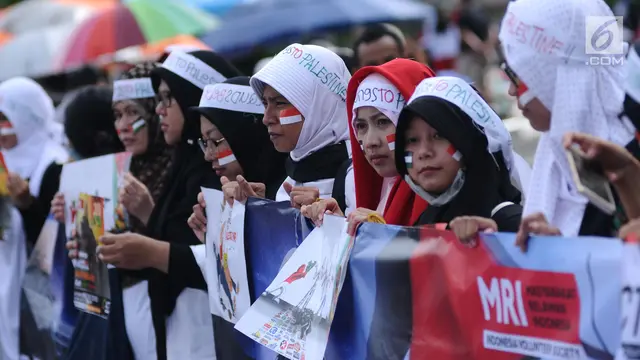 Aksi Dukungan dan Teatrikal di Bundaran HI