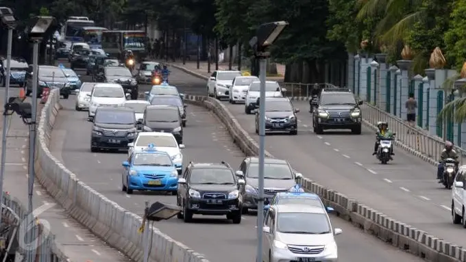 Jalur Alternatif Biar Nggak Kena Tilang Peraturan Ganjil Genap