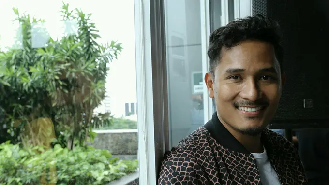 [Bintang] Tanta Ginting Lebih Menikmati Bermain di Film 3 Dara 2