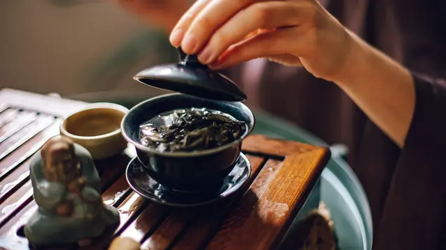 Mengapa Ibu Hamil Masih Bisa Mengonsumsi Teh Hijau?