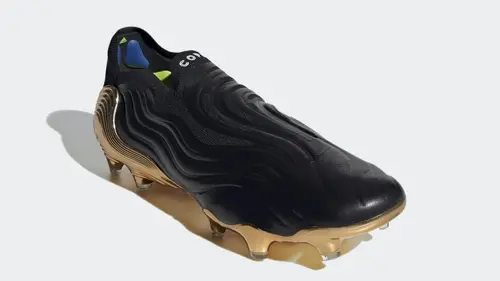 Bola Beli Sepatu Bola Adidas Copa Sense Elegan dengan Hitam yang Dominan Ragam Bola