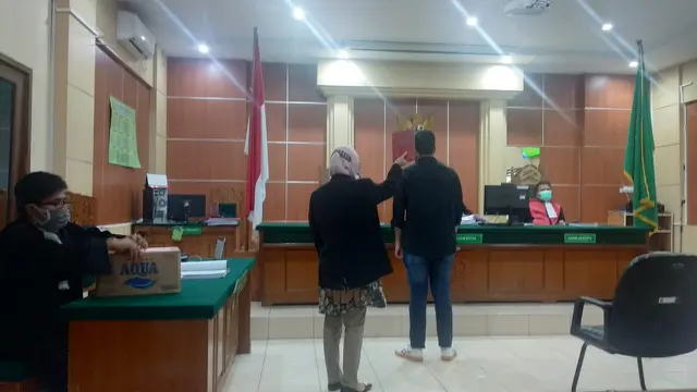 Sidang Pembajakan Film