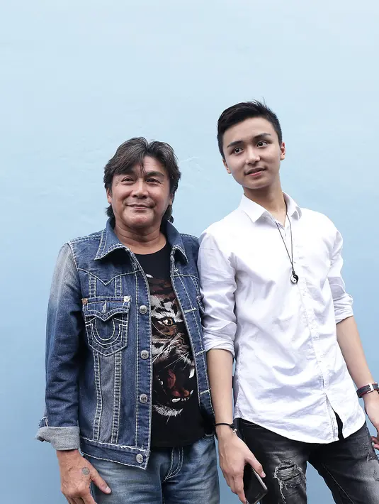 Leon Dozan dan Willy Dozan saat ditemui di kawasan Tendean, Jakarta Selatan. (Andy Masela/Bintang.com)