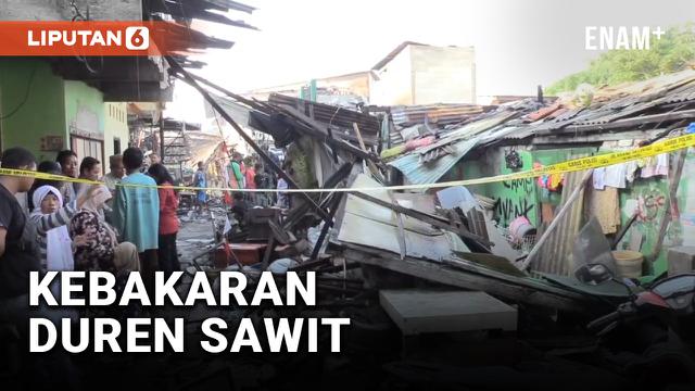 PASCA KEBAKARAN DI DUREN SAWIT, WARGA MENGAISI HARTA BENDANYA