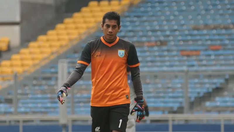 Kiper Persela Lamongan, Choirul Huda (Liputan6)