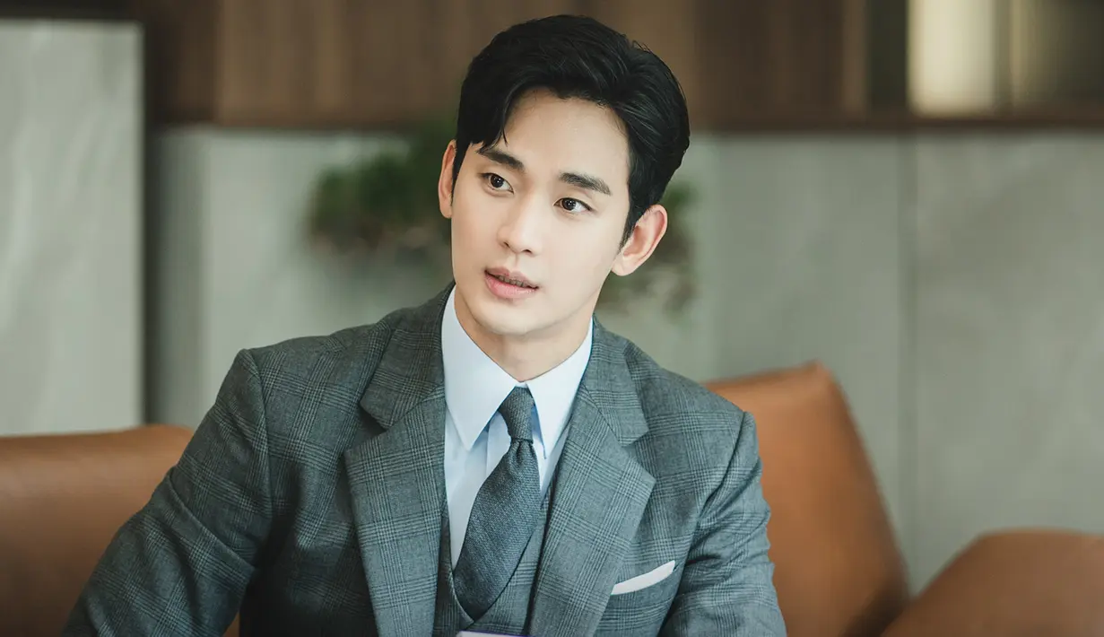 Setelah menghadapi konflik antara kehidupan kerja dan kehidupan pribadi, Baek Hyun Woo mengalami krisis yang menyebabkan hidupnya berubah. Apakah ia mampu mengatasi krisis tersebut dan menjalani kehidupan pernikahan yang bahagia. (Foto: tvN Drama)