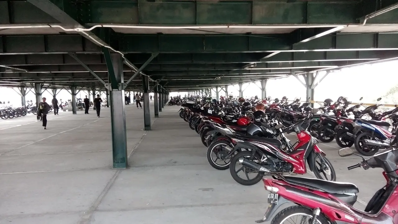 Parkir Motor di Utara Malioboro Gratis Hari Ini, Kok Ditagih?