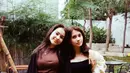 Di usia yang masih 15 tahun, Richelle Skornicki, adik dari aktris Sandrinna Michelle sudah menunjukkan gaya berpakaian yang chic dan stylish. [@chelle.gs].