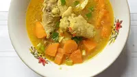 Menu Sahur Ramadan: 3 Resep Sup Kuah Kuning yang Lezat