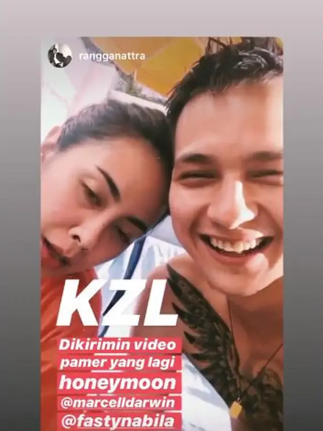 6 Momen Bulan Madu Marcell Darwin dan Nabila, Bermesraan di Kolam