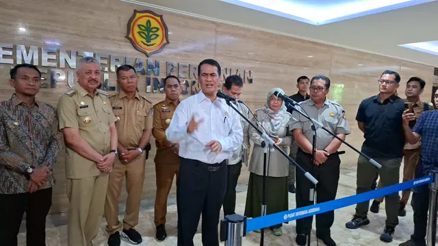 Menteri Pertanian, Andi Amran Sulaiman di Kantor Kementerian Pertanian, Jakarta, Senin (20/4/2026). (Foto: Liputan6.com/Arief RH)