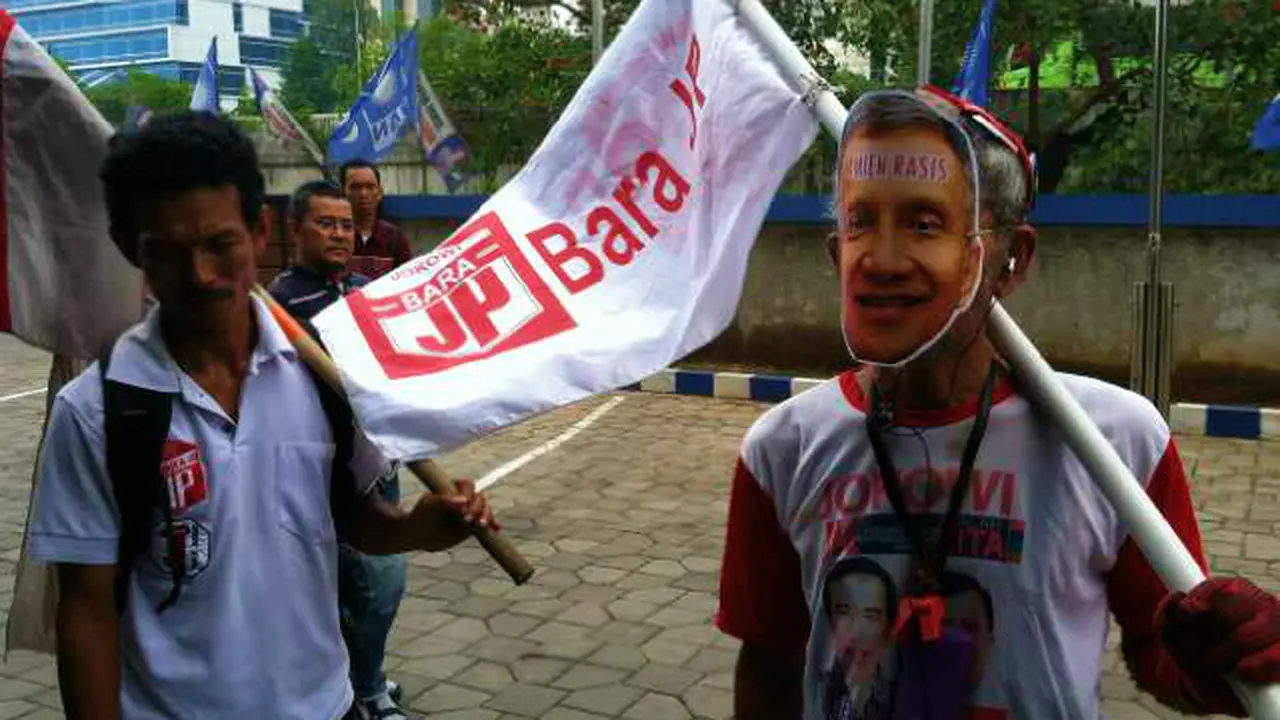 Sindir Amien Rais, Giman Si Pejalan Kaki dari Malang Tiba di PAN