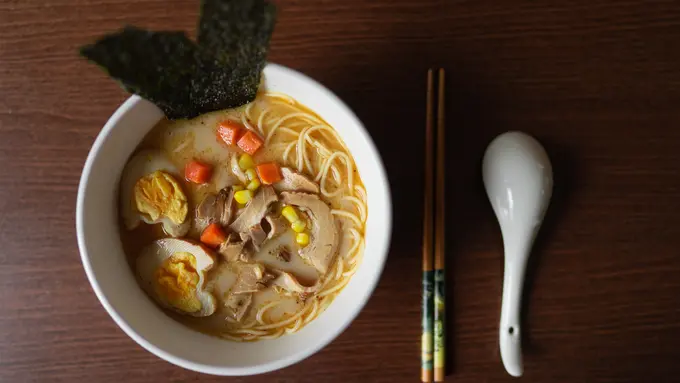 Ramen (Photo by Max Oh on Unsplash)