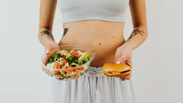 Cheat Meal atau Cheat Day? Ini Cara Menikmati Makanan dengan Cara Lebih Bijak agar Diet Tetap Terjaga