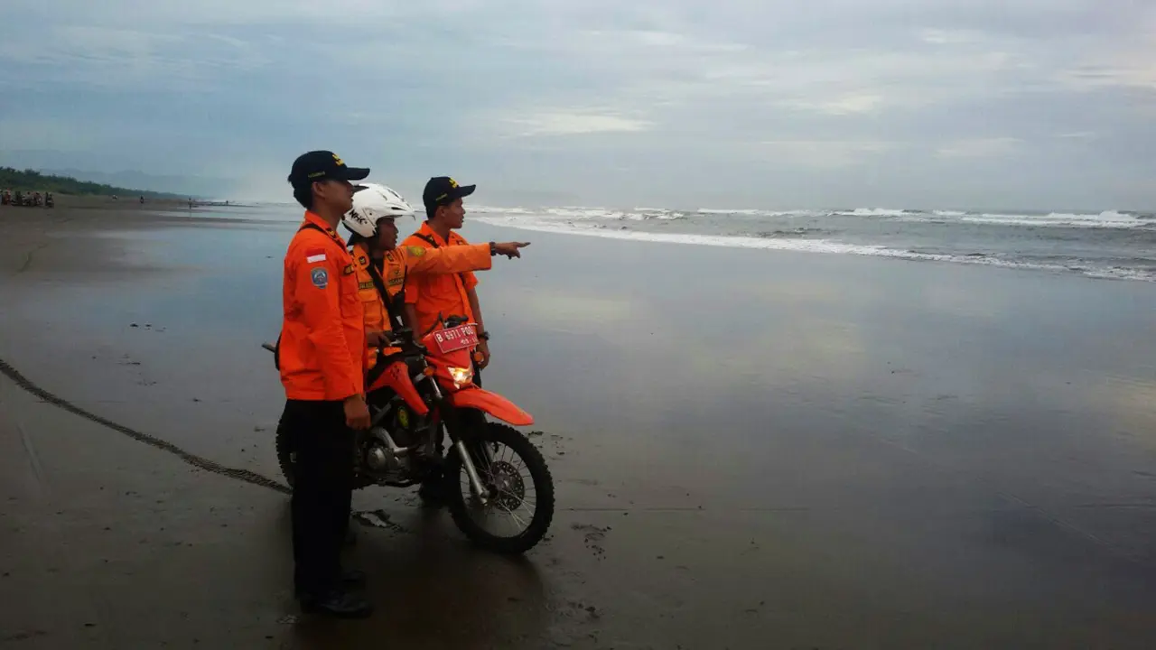Digulung ombak