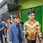 Potret Jirayut pertama kali datang ke kondangan di Indonesia (Sumber: Instagram/jirayutdaa4official)