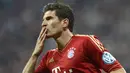 4. Mario Gomez - Kedatangan Pep Guardiola ke Bayern Munchen membuatnya dibuang ke Fiorentina. Ketika itu sempat menjadi perdebatan karena dirinya dianggap sebagai salah satu andalan klub dan juga Timnas Jerman. (AFP/Christof Stache)