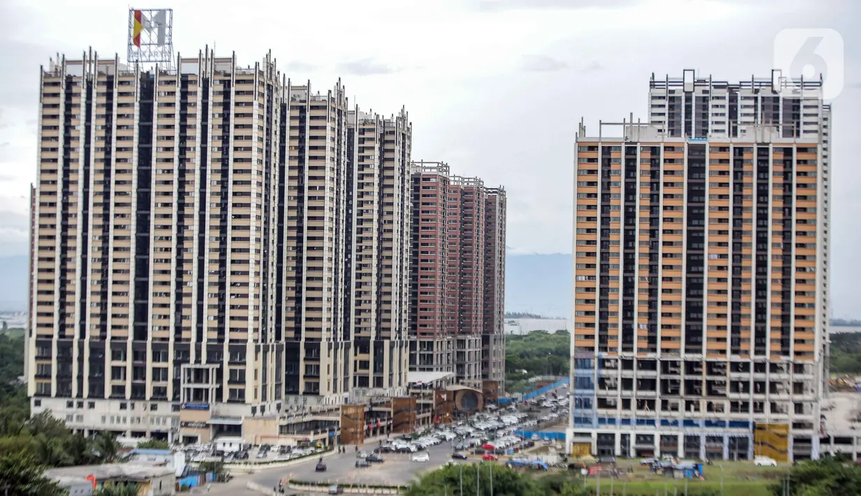 Suasana apartemen di District 1 Meikarta, Cikarang, Kabupaten Bekasi, Jawa Barat, Selasa (14/2/2023). Proyek Meikarta yang diluncurkan pada tahun 2017 belum juga terselesaikan hingga membuat banyak konsumen mengalami kegagalan dalam serah terima unit apartemen menimbulkan konflik. (Liputan6.com/Faizal Fanani)