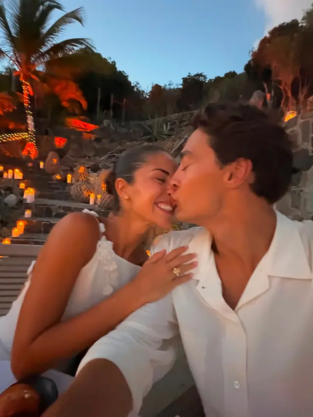 George Russell dan Carmen Montero