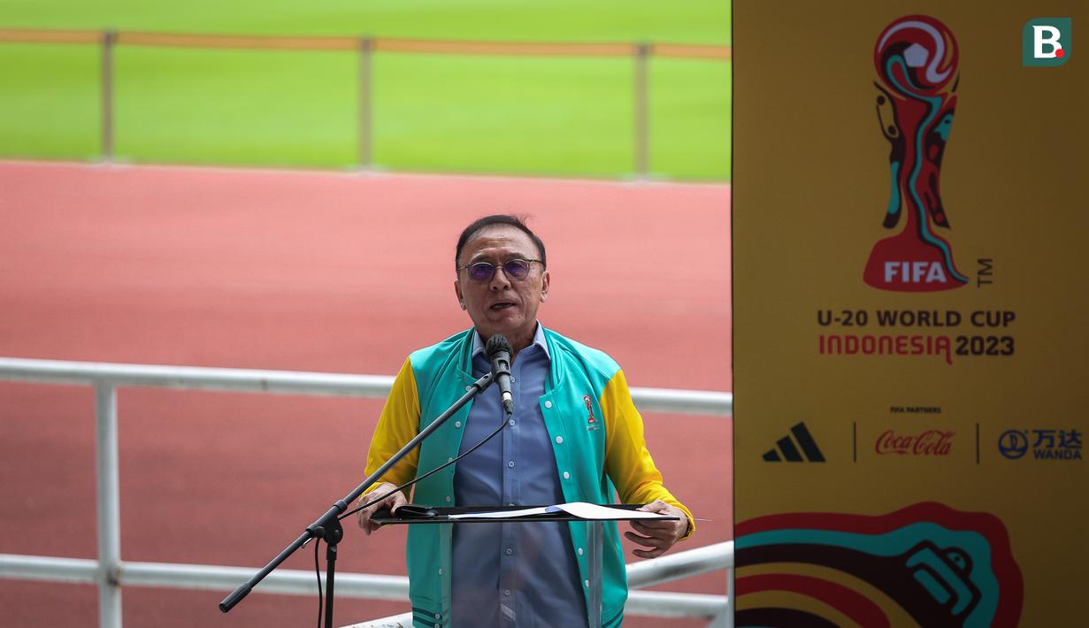 <p>Ketua Umum PSSI, Mochamad Iriawan memberikan sambutan saat acara hitung mundur 100 hari Piala Dunia U-20 2023 yang berlangsung di Stadion Utama Gelora Bung Karno (SUGBK), Jakarta, Kamis (09/02/2023). Piala Dunia U-20 2023 akan berlangsung pada 20 Mei 2023 mendatang di Indonesia. (Bola.com/Bagaskara Lazuardi)</p>