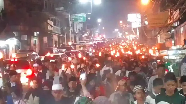Pawai obor tahun baru Islam 1 Muharam 1444 H