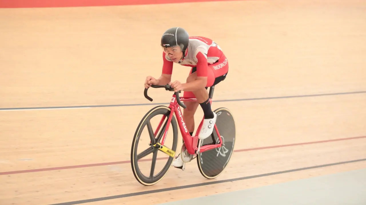 Pesepeda Indonesia Bernard Gondol Perak Nations Cup di Kolombia
