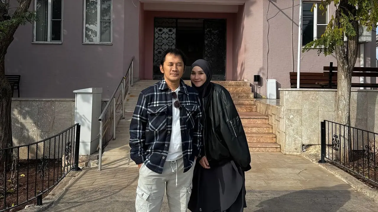 Zaskia Adya Mecca