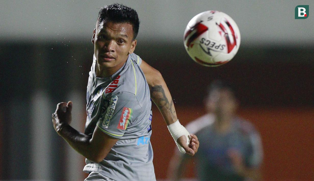 Sama halnya dengan pemain pengganti Persib Bandung, Ferdinan Sinaga yang belum tampil memuaskan dalam semua ajang di Piala Menpora 2021. (Bola.com/M Iqbal Ichsan)