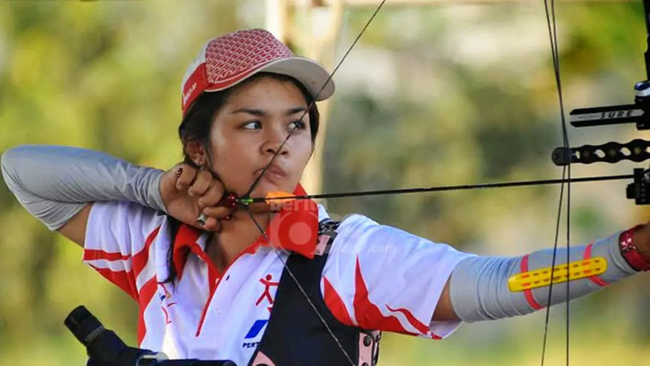 Atlet Panahan Dellie Threesyadinda