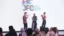 Jember Fashion Carnaval (JFC) ingin menyampaikan pesan bahwa seni dan budaya memiliki peran penting dalam membangun kesadaran terhadap isu kemanusiaan, lingkungan, serta masa depan yang berkelanjutan. (KLY/Budy santoso)
