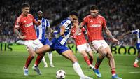 Hasil Leg Pertama Perempat Final Liga Europa Tadi Malam: Porto Ditahan Nottingham, Aston Villa Pecundangi Bologna